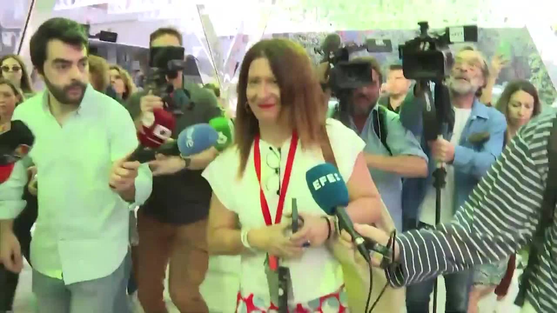 Ábalos pide que se investigue si Leire Díez maniobró para modificar su línea de defensa