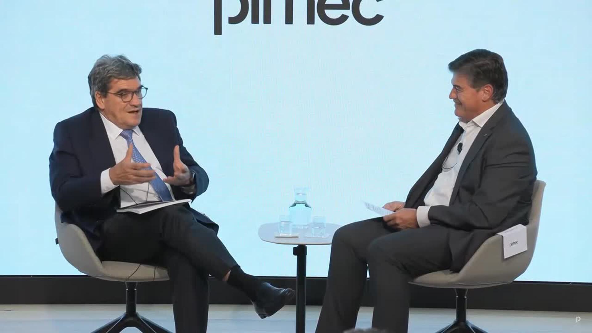Escrivá dice que el ICF puede lograr la ficha bancaria con una excepción a bancos de desarrollo