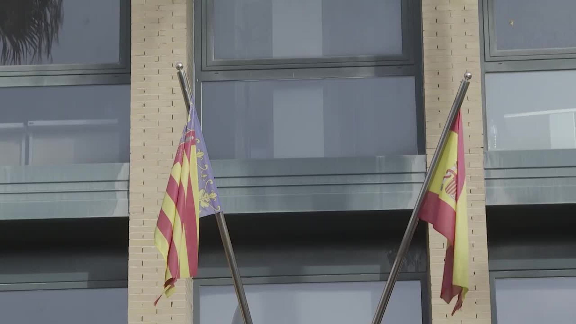 La jueza de la dana cita a Feijóo como testigo por las llamadas con Mazón