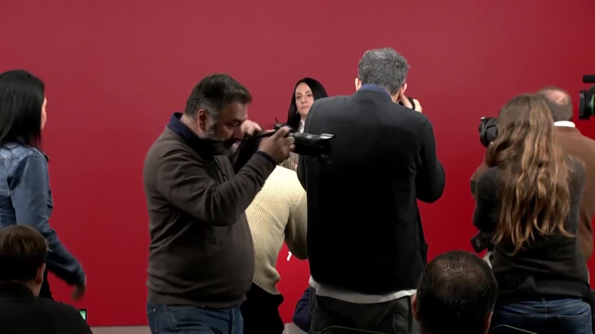 PSOE considera "falta muy grave" la conducta de Salazar