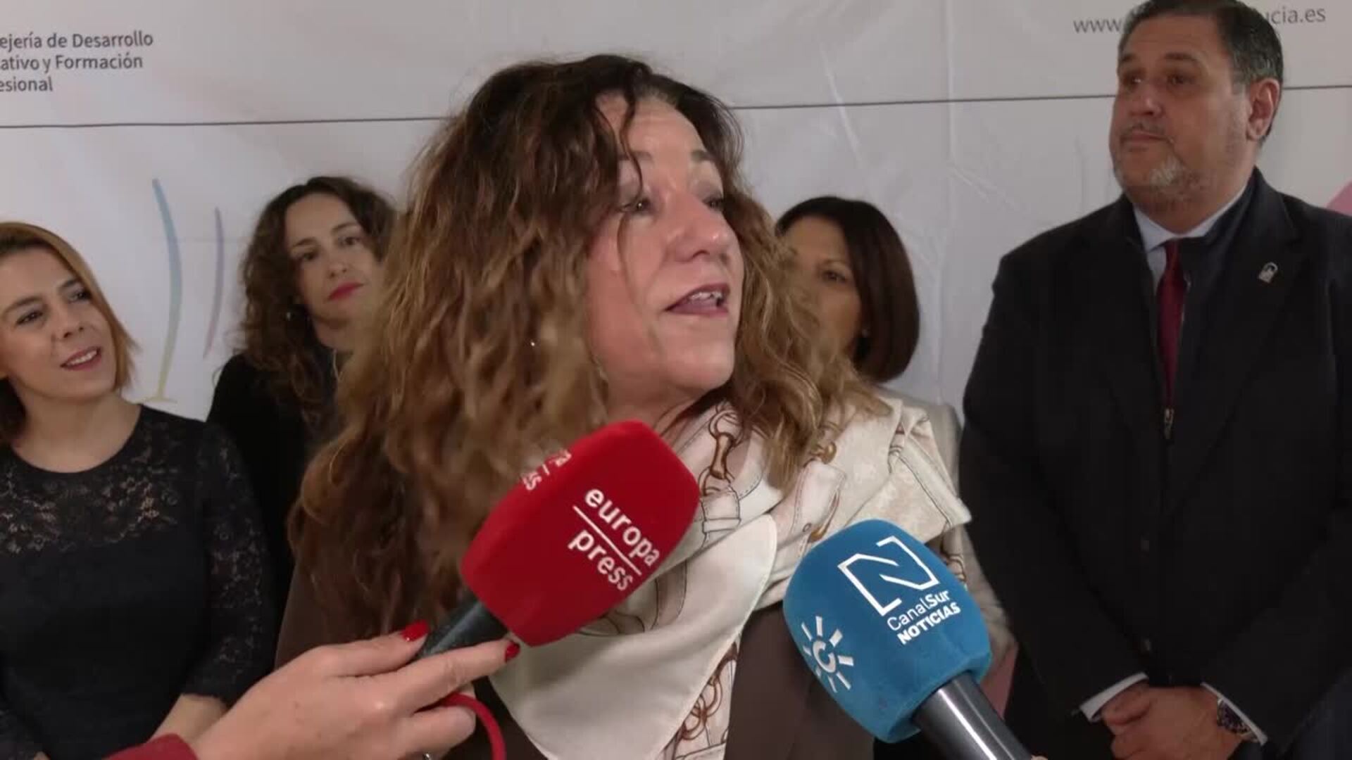 La Junta reconoce el esfuerzo de la comunidad educativa por mejorar la convivencia escolar