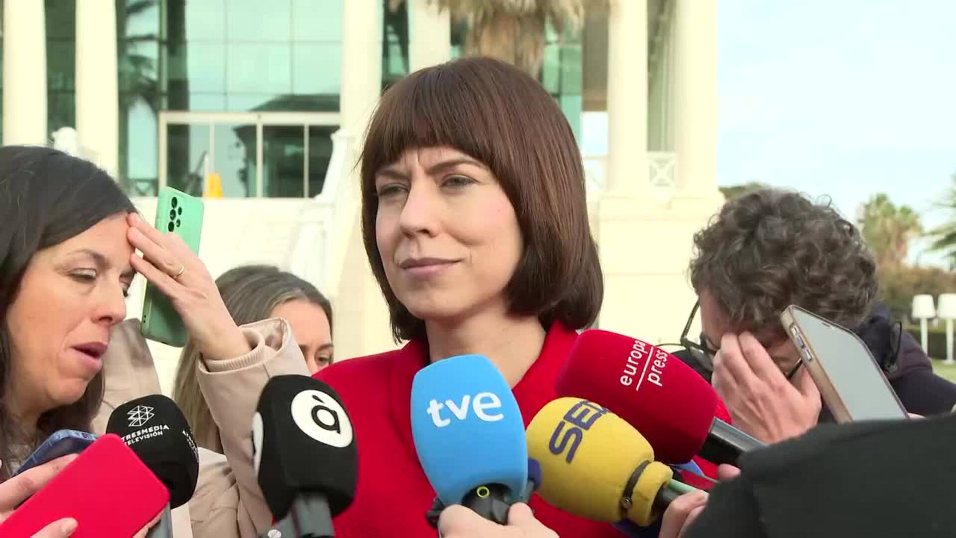 Morant, replica a Cerdán que "cuanto más solo esté mejor": "Está solo porque merece estarlo"