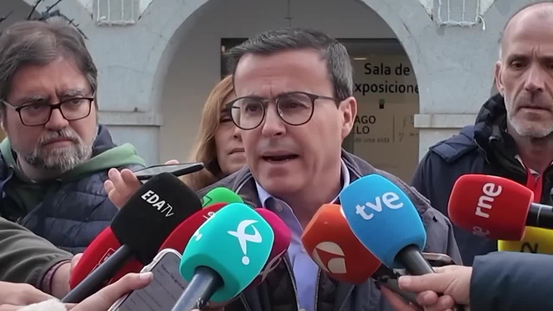 Gallardo llama a "votar con ganas y con fuerza" en estas elecciones extremeñas