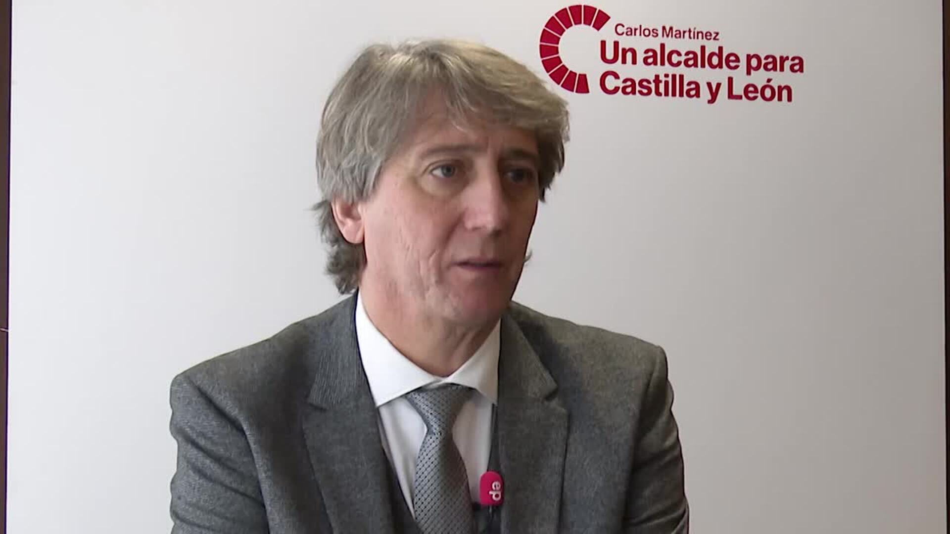 Carlos Martínez pide un "cara a cara" con Mañueco