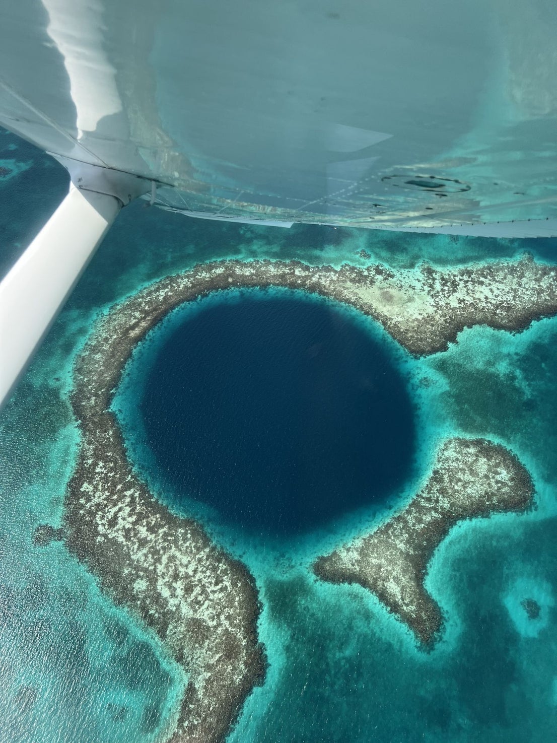 Gran Agujero Azul en un arrecife de Belice.