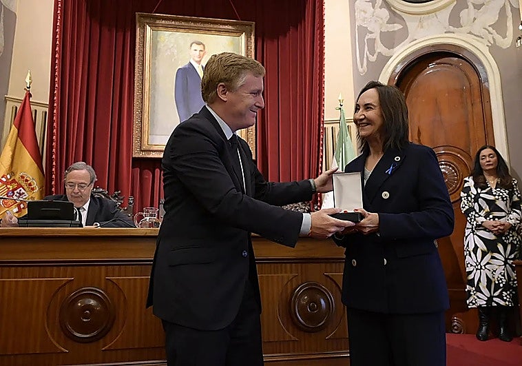 María Jesús Salvatierra compatibilizará el acta de concejala con su escaño en la Asamblea por Vox