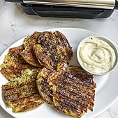 Patatas crujientes con salsa