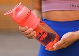 Botella de plástico reutilizable