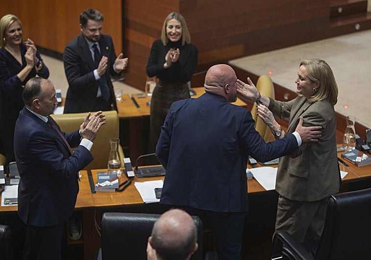 La constitución de la Asamblea concede un mes para la investidura