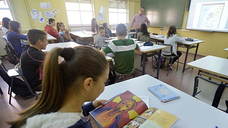 Religión duplica su matrícula en Bachillerato con la implantación de una asignatura alternativa