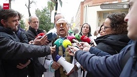 Los médicos extremeños toman las calles: «Hacemos 80 horas a la semana; así no podemos seguir»