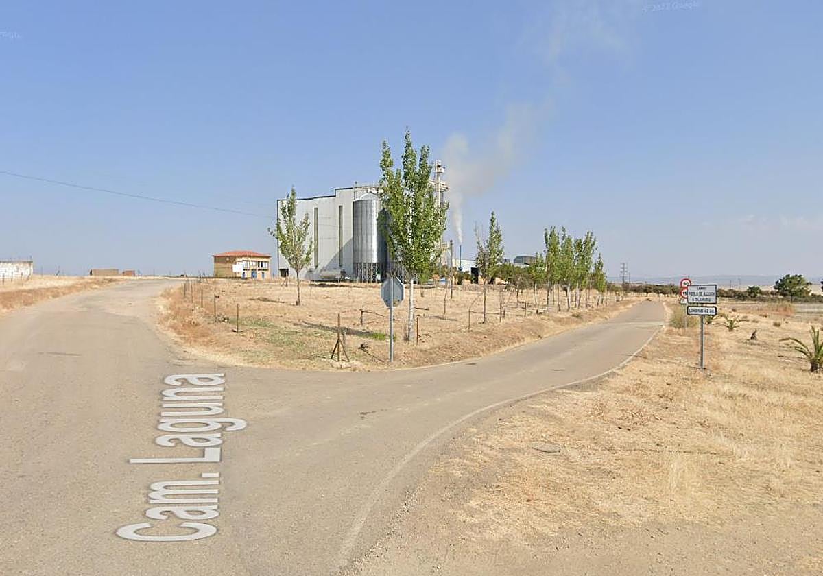 Muere un trabajador de 65 años tras precipitarse de un tejado en Puebla de Alcocer