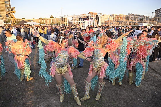 Soleada y multitudinaria entrega de premios en la Gran Gala del Carnaval de Badajoz