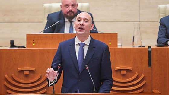 Así hemos narrado la segunda sesión del debate de investidura de la candidata a la Presidencia de la Junta de Extremadura