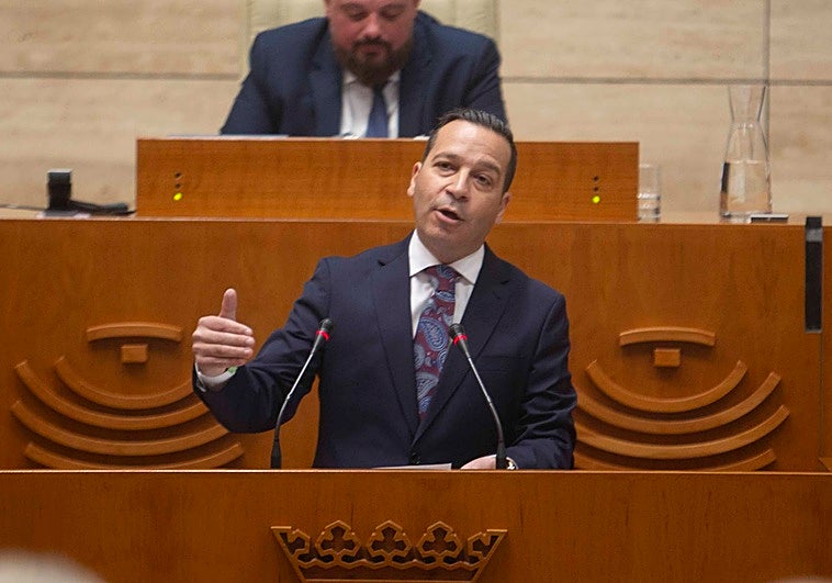 Las exigencias de Vox: ayudas sociales primero para españoles y eliminación de las destinadas a cooperación e inmigración