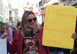 Fotos | Las mejores imágenes de las manifestaciones del 8M en Extremadura