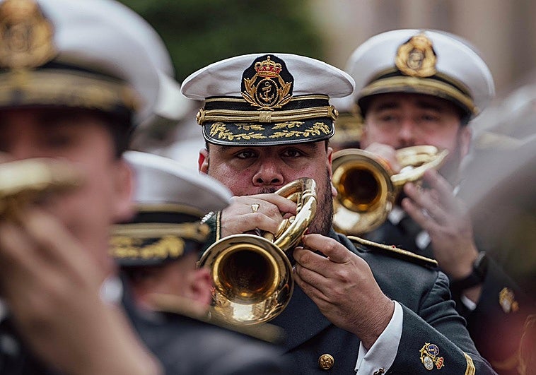 La Hermandad del Calvario culmina su 125 aniversario con cuatro bandas de música en el Teatro Romano