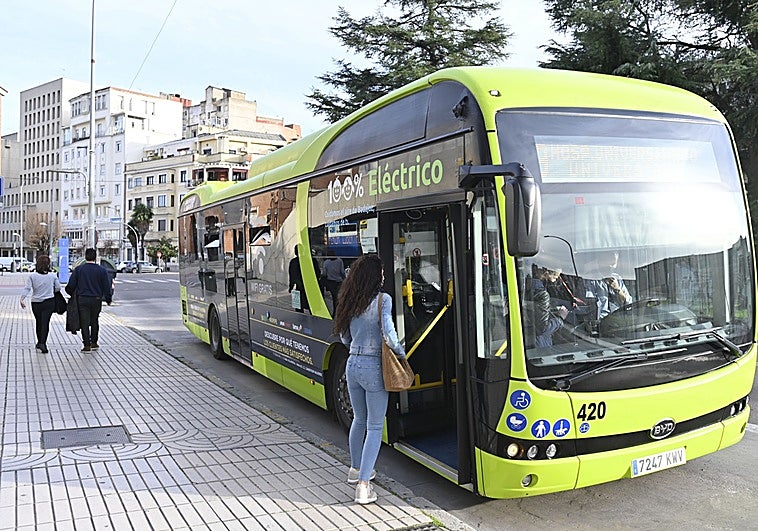 Los presupuestos de Badajoz prevén pagar un millón de euros más a Tubasa este año
