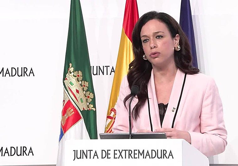 El 99% de las vacantes en el SES son de médicos especialistas, dice la consejera