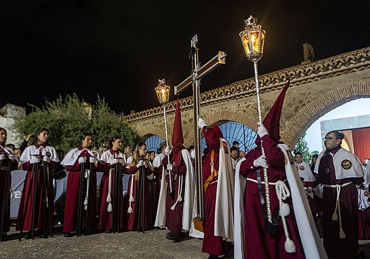 La Semana Santa cacereña echa a andar este sábado en Llopis y el Espíritu Santo