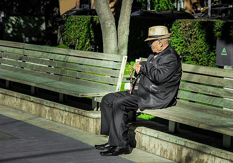 Confirmado por la Seguridad Social: miles de pensionistas reciben 1.367 euros de media este mes