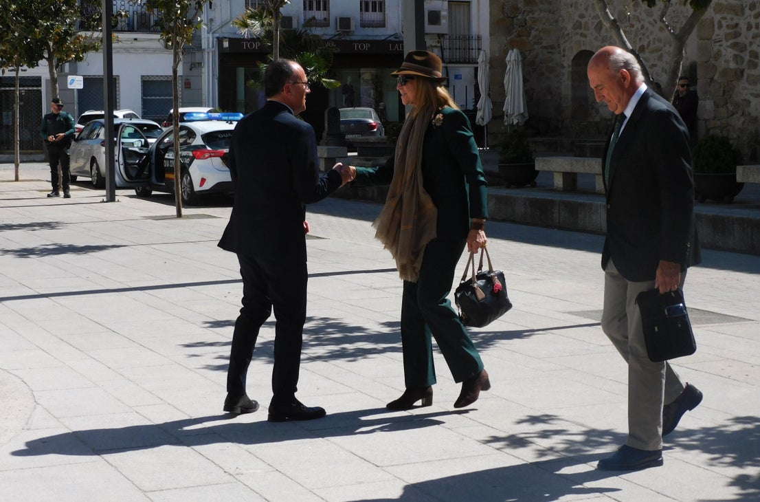 Así ha sido la visita de la Infanta Elena a Navalmoral
