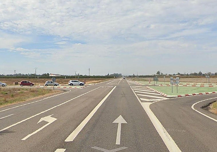 Muere una mujer en un choque entre un turismo y un camión en la N-430