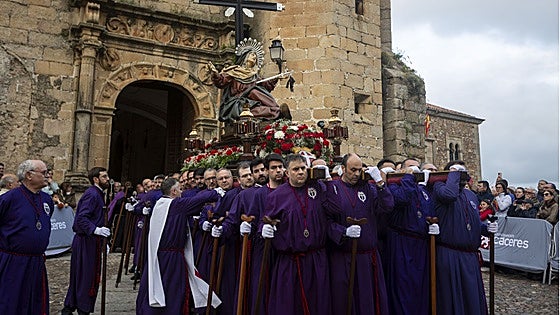 La Pasión cacereña llega a su punto álgido con seis desfiles procesionales