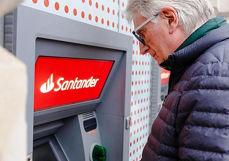 Banco Santander lanza una importante novedad que beneficia directamente a los pensionistas