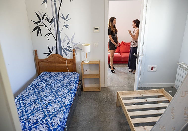 La Junta de Extremadura incluye la compra de coches en las ayudas a las mujeres víctimas de violencia de género