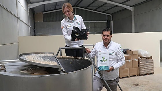 Hongos y bacterias contra las plagas en el campo