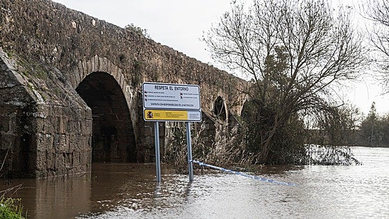 Del techo volado a los daños en caminos: el Gobierno paliará los daños por las borrascas