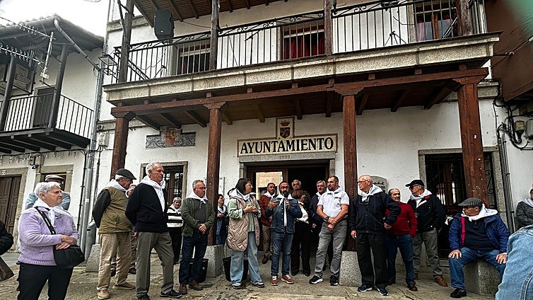 La Diputación de Cáceres reivindica a los mayores: «Sois quienes más estáis generando economía en los pueblos»