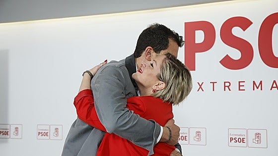 Cotrina: «Hoy gana el PSOE de Extremadura»
