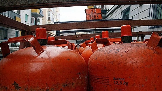 La bombona de butano baja desde hoy: este es su nuevo precio oficial