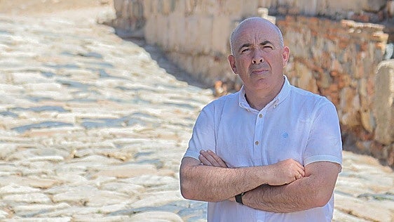 «Augusta Emerita, como punto clave, llegó a tener nueve calzadas principales»