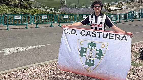 El Castuera vibra con su ascenso a Tercera RFEF