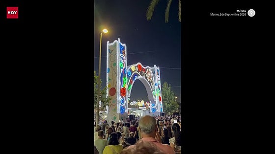 Así ha sido el encendido de la Feria de Mérida