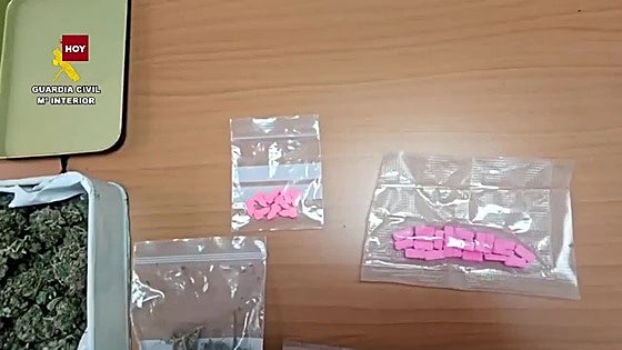 La Guardia Civil detiene a un hombre de 33 años por tráfico de drogas en Torremocha