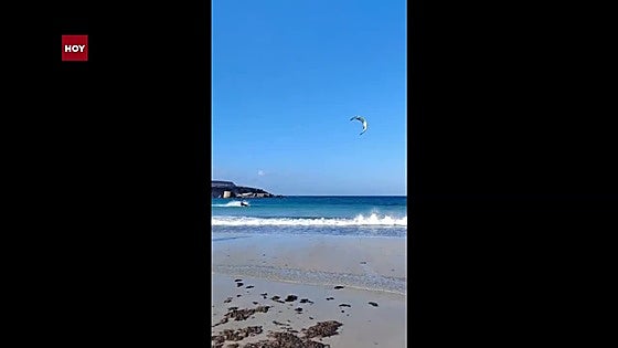 El moralo Nacho Castro compite en Tarifa con los mejores kitesurfistas