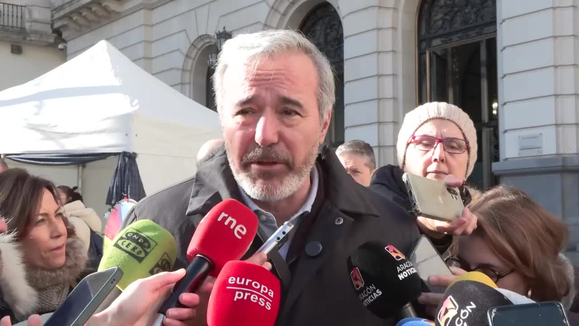 Azcón cree que "el sentido común llevaría a que se convoquen unas elecciones en España"