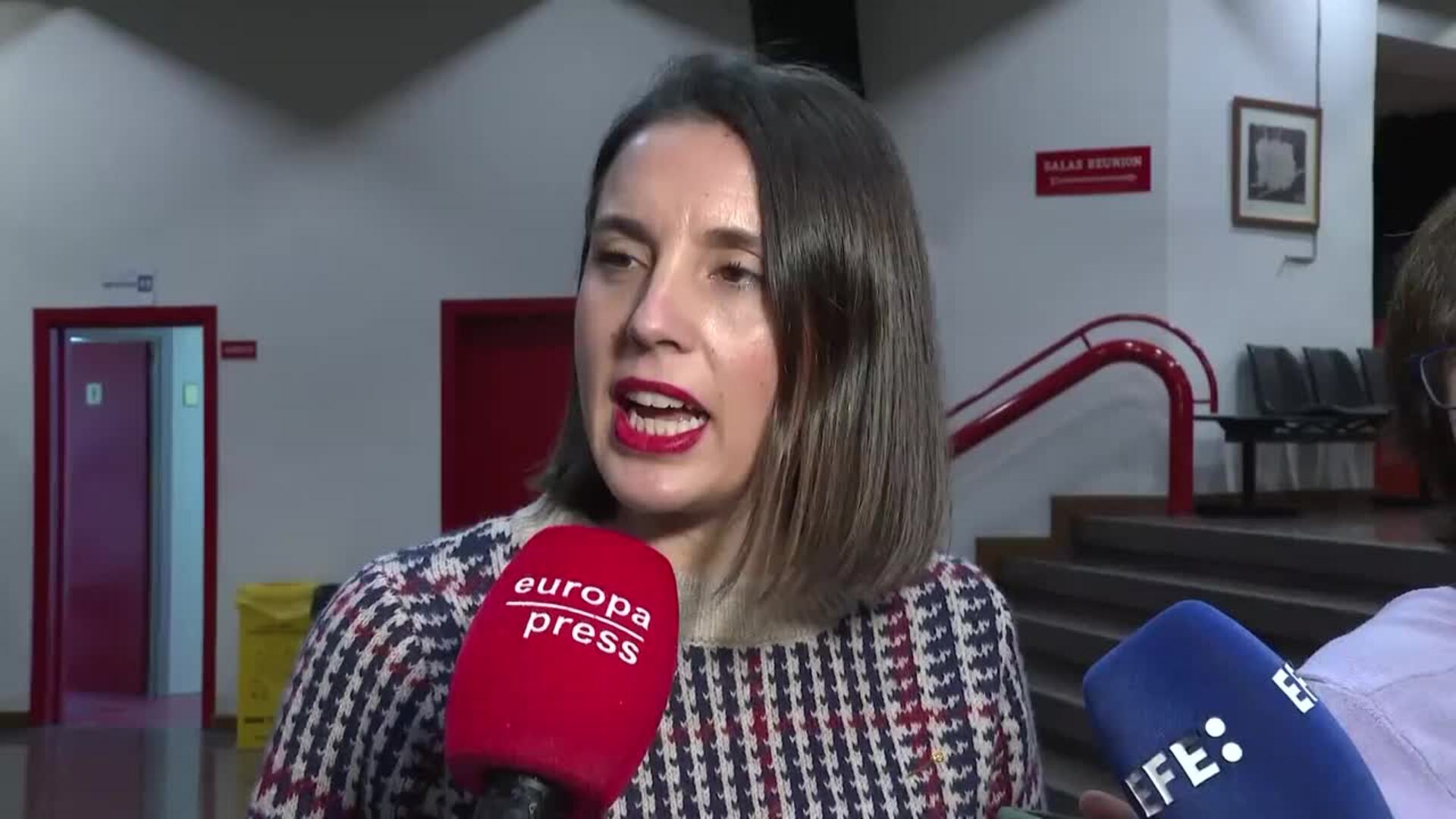 Irene Montero defiende salir de la OTAN para "aislar internacionalmente" al "tirano" de Trump