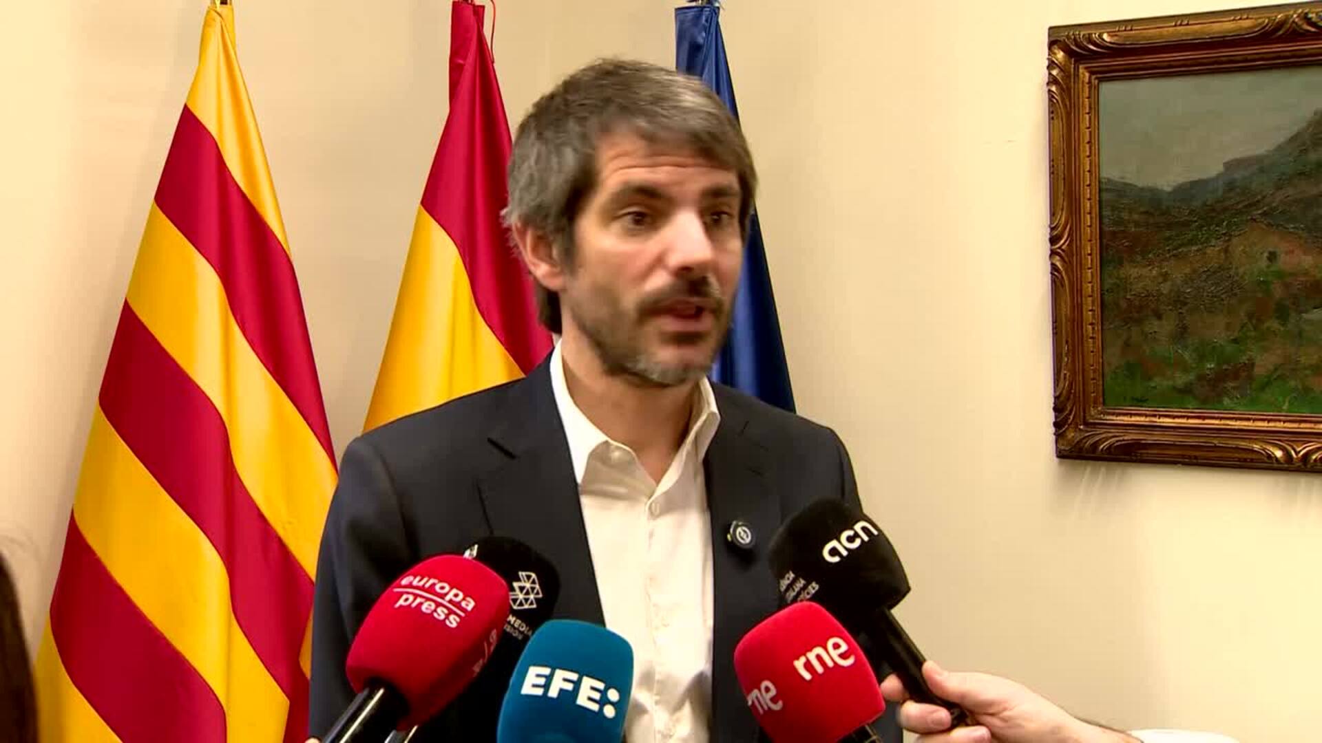 Urtasun acusa a Feijóo de "mentiroso compulsivo" y le ve inhabilitado para presidir España