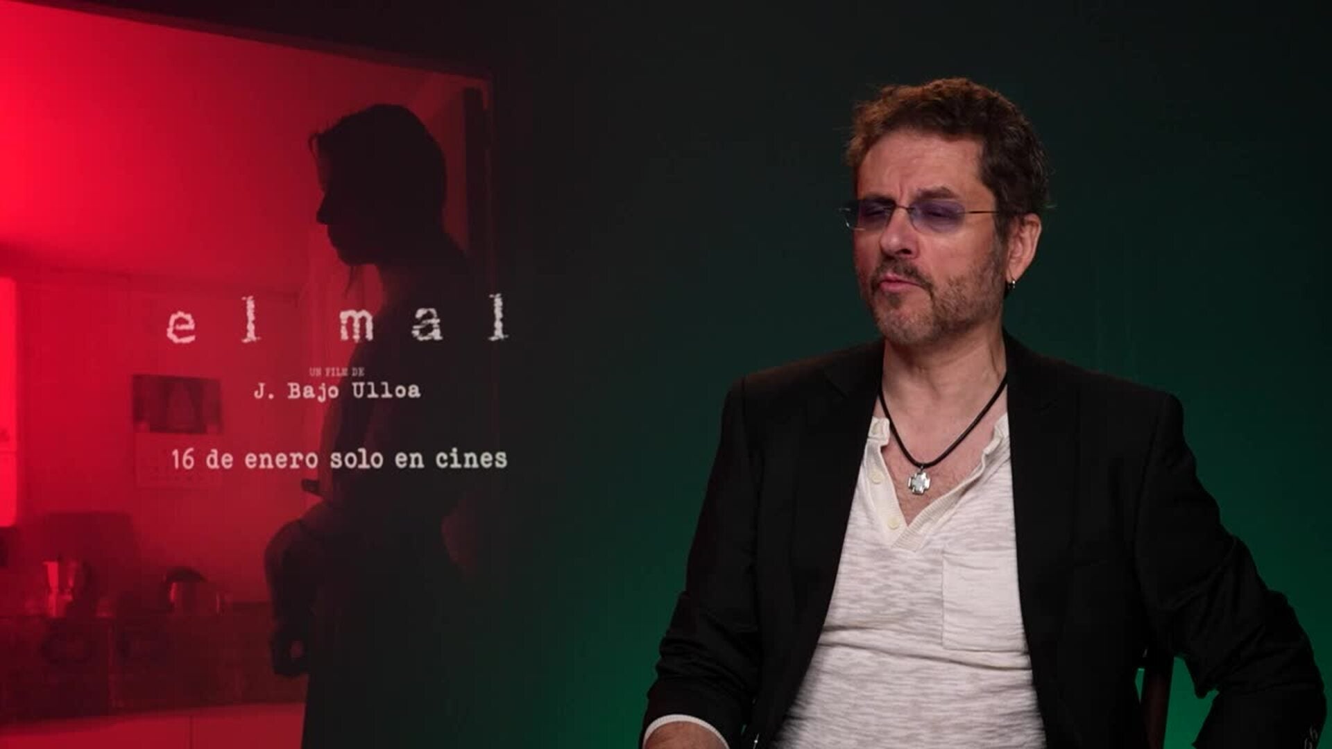 Bajo Ulloa dirige 'El Mal', que aborda la dualidad del 'true crime'