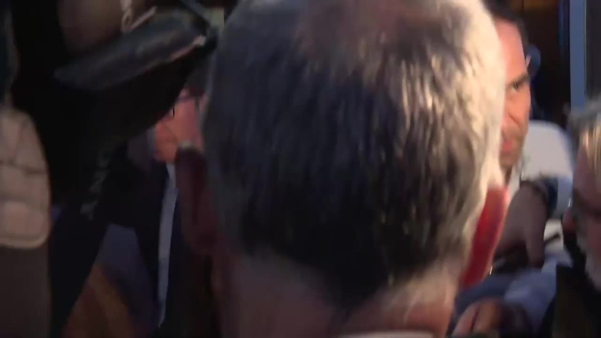 Robles dice que se han mandado "misiones de reconocimiento" a Groenlandia