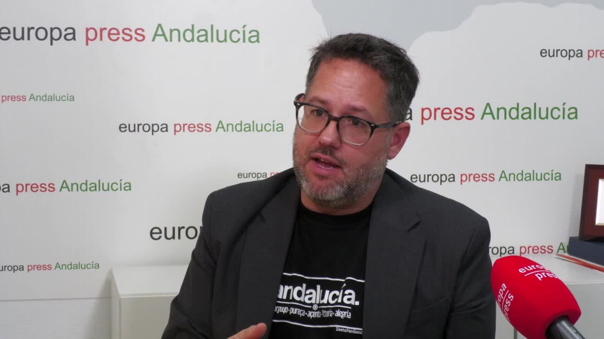 García asegura no competir con Teresa Rodríguez; "tengo a Teresa a mi lado"