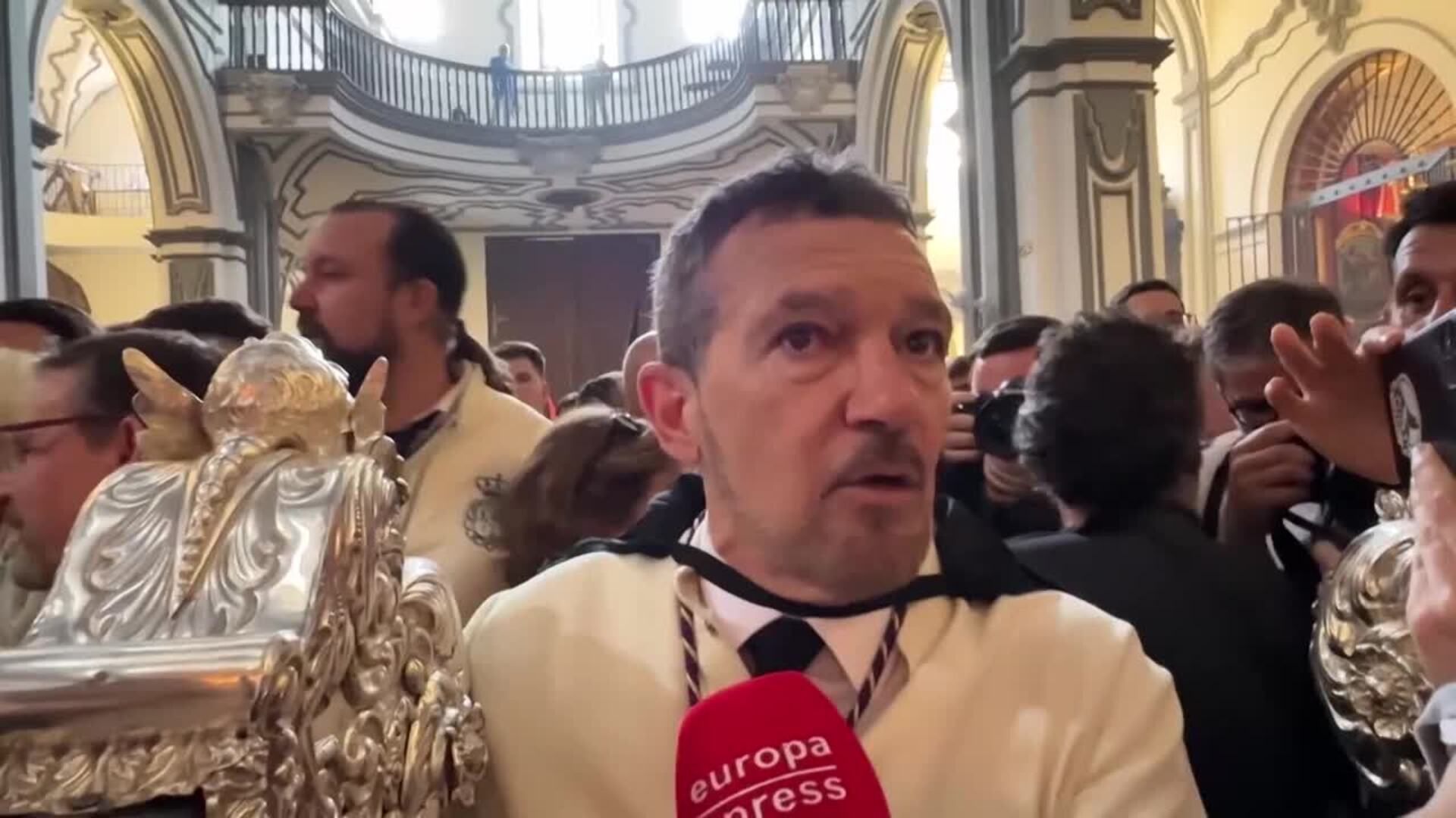 Famosos reaccionan al trágico accidente en Adamuz (Córdoba)