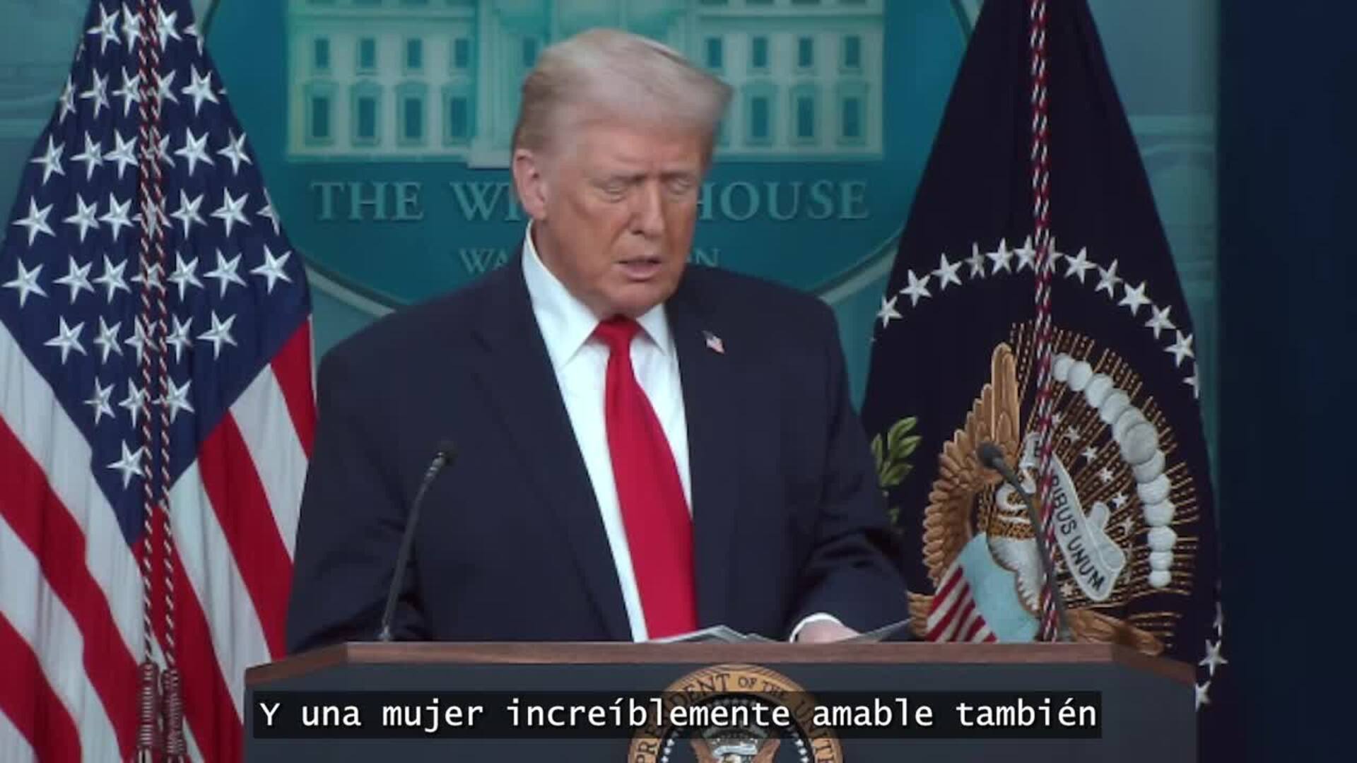 Trump insinúa que quiere "involucrar" a Machado en el futuro de Venezuela