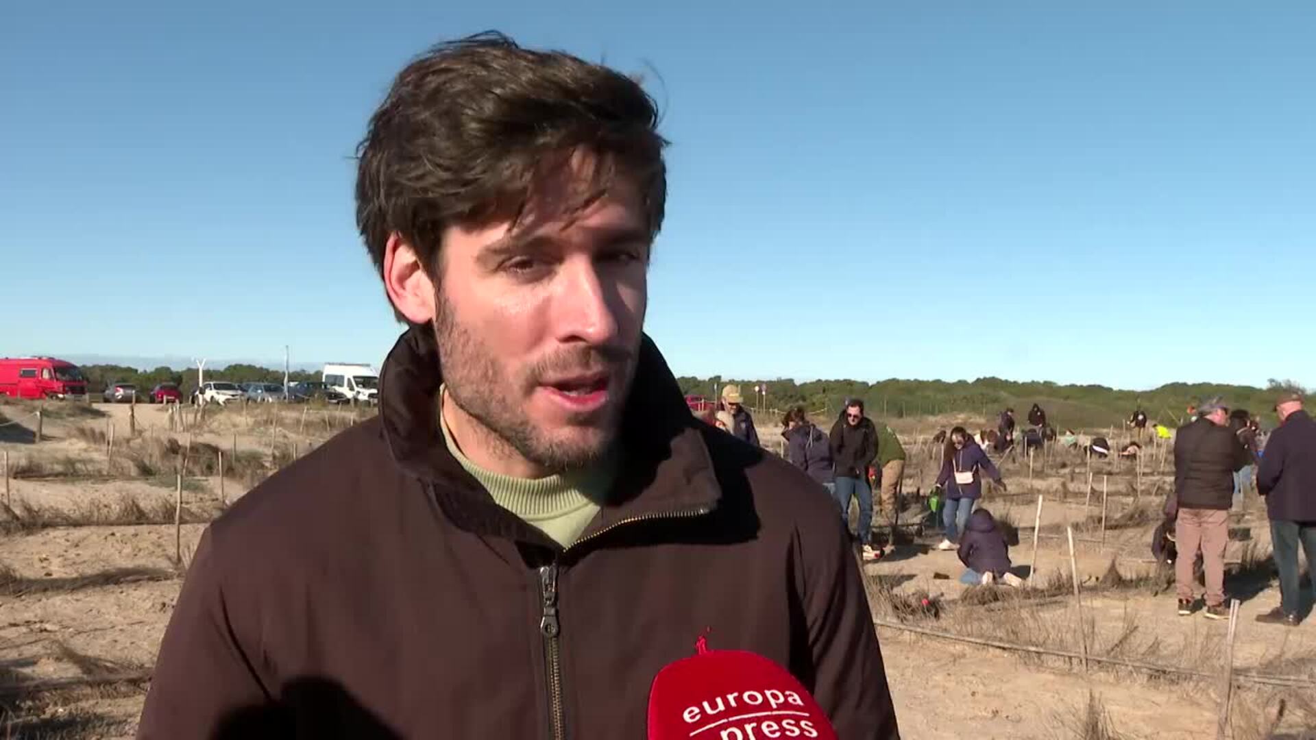 Valencia celebra el Día del Árbol "ayudando" al Monte de la Dehesa de El Saler