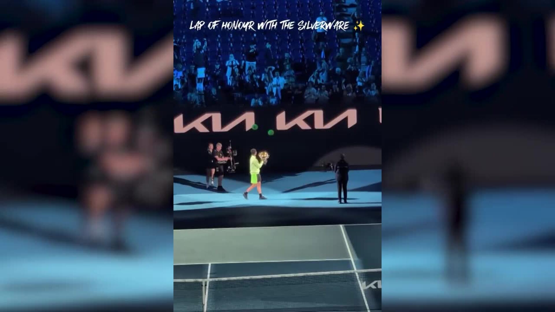 Alcaraz completa su colección en Australia